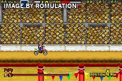 Motocross Maniacs Advance for GBA screenshot